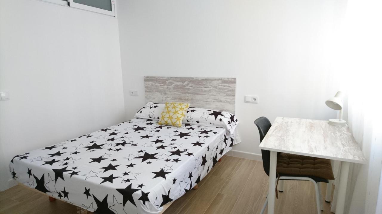 Tarragona Center Room Exteriör bild